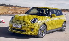 ミニクーパーSE F56 電気自動車
