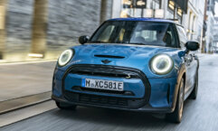 ミニ3ドア ミニクーパーSE 2021年 電気自動車