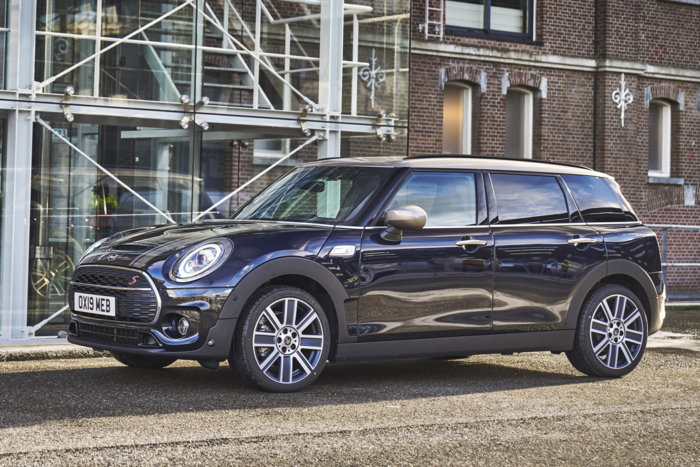 クラブマン MINI クラブマン｜エニグマティックブラックの写真集 | MINI COOPER Sketch