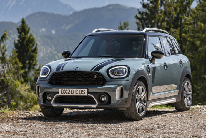 MINI クロスオーバー|セージグリーンの写真集 | MINI COOPER Sketch