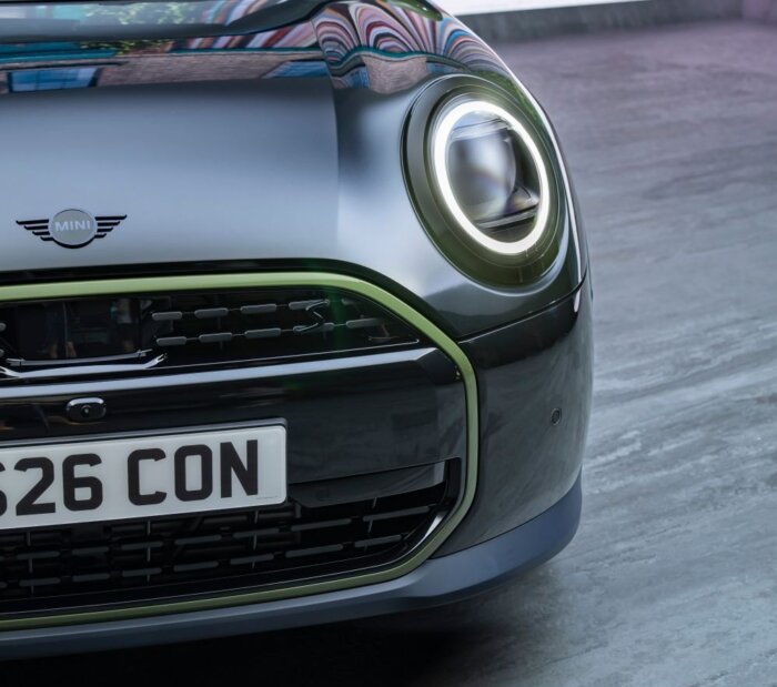 ミニクーパー コンバーチブル F67 ポールスミスエディション