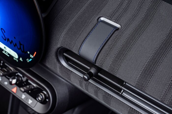 ミニクーパー コンバーチブル F67 ポールスミスエディション