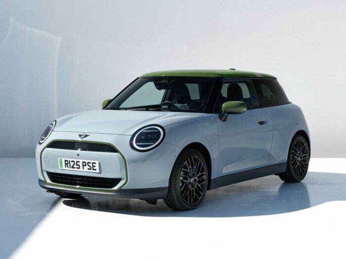 ミニクーパー F66 ポールスミスエディション ステイトメント・グレー