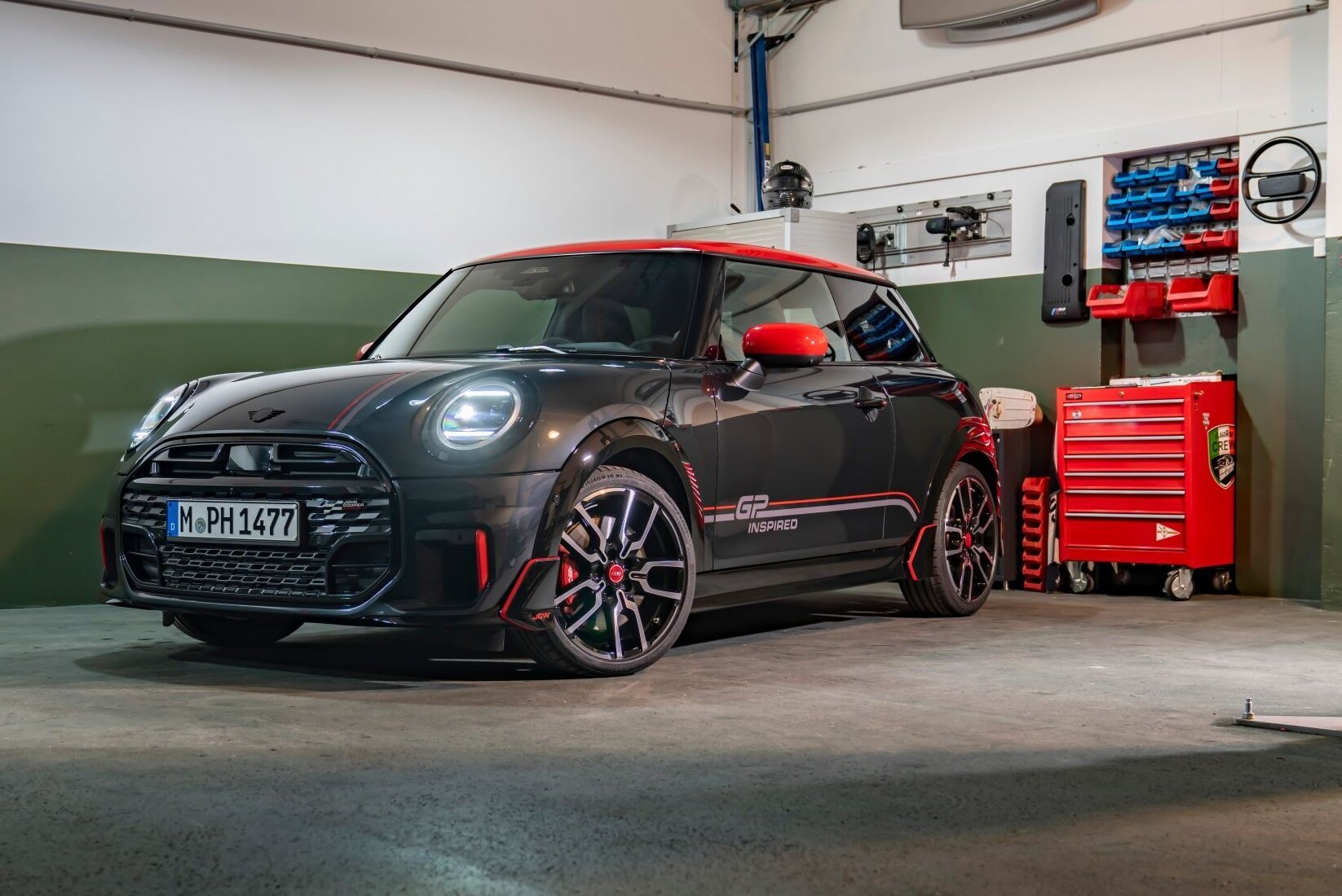 ミニクーパー f66 3ドア ジョンクーパーワークス GPインスパイアードエディション 2026年 限定車